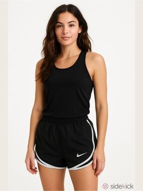 Nike Women’s Black, White & Gray Running Shorts, Size Small.